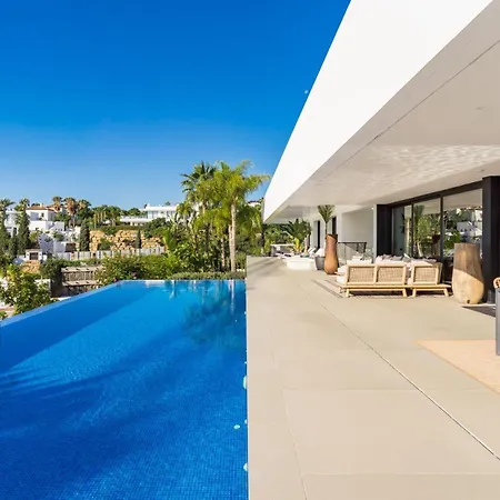 Villa Modern Luxury In Flamingos Estepona