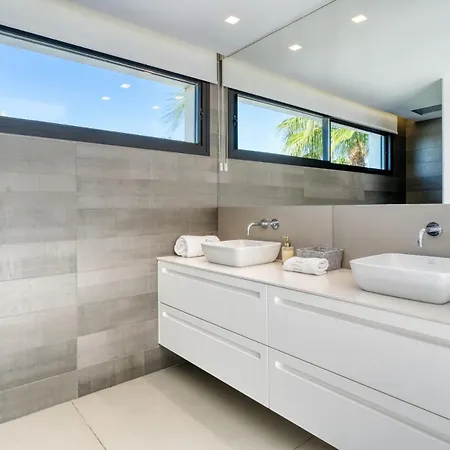 Modern Luxury In Flamingos * Estepona