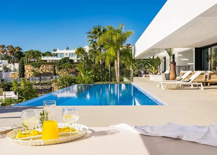Modern Luxury In Flamingos Estepona