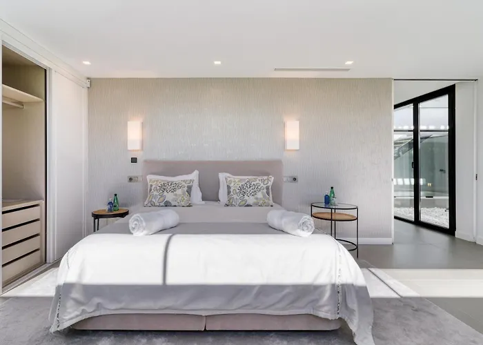 Modern Luxury In Flamingos Villa Estepona