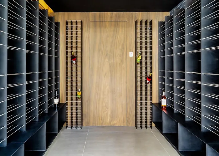 Modern Luxury In Flamingos Villa Estepona