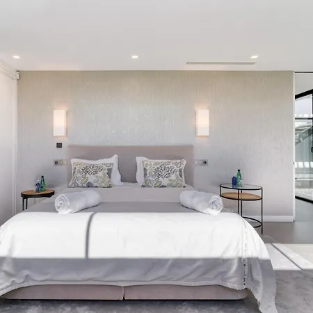 Modern Luxury In Flamingos Villa Estepona