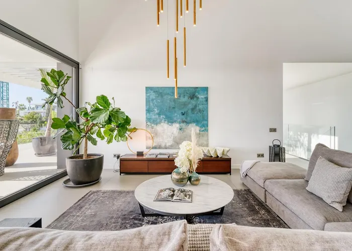 Modern Luxury In Flamingos Villa Estepona