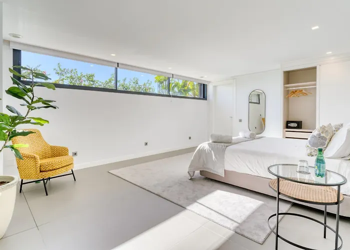 Modern Luxury In Flamingos Villa Estepona