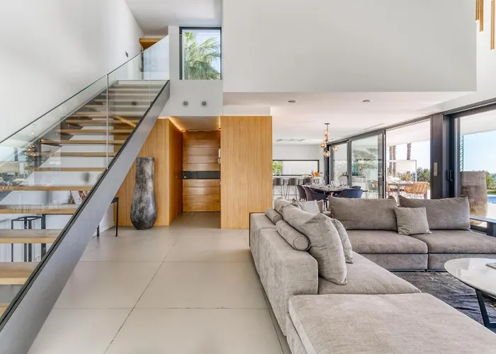 Villa Modern Luxury In Flamingos Estepona