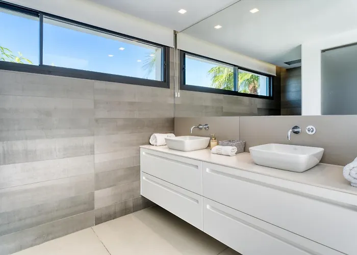 Modern Luxury In Flamingos * Estepona