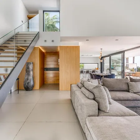 Villa Modern Luxury In Flamingos Estepona