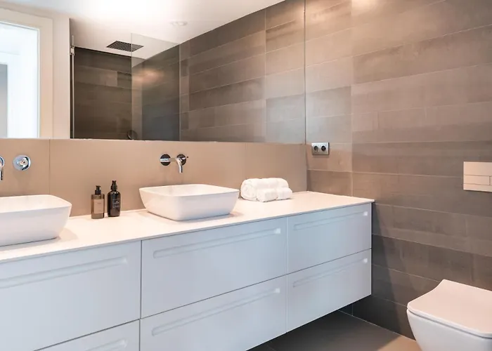 Modern Luxury In Flamingos Villa Estepona